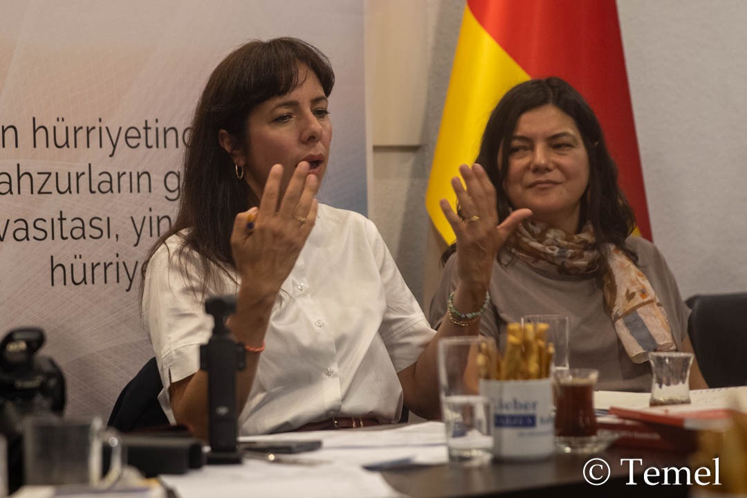 Elif Eralp: “Yuvalar kapatılmamalı, Tempelhofer Feld korunmalı”