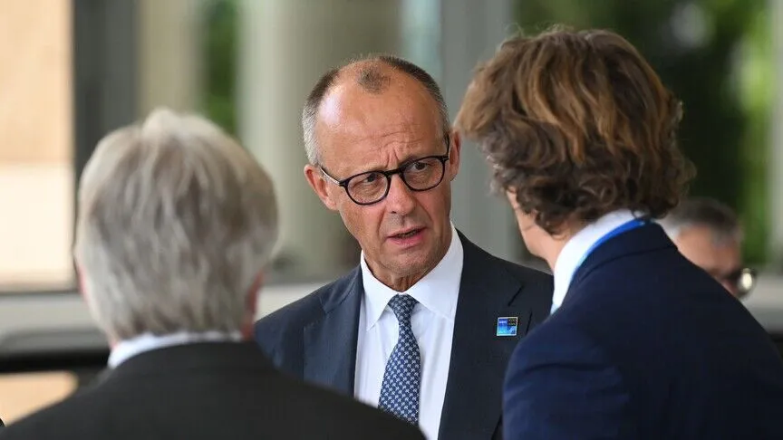 Germans: Merz to Step Down Before Term Ends