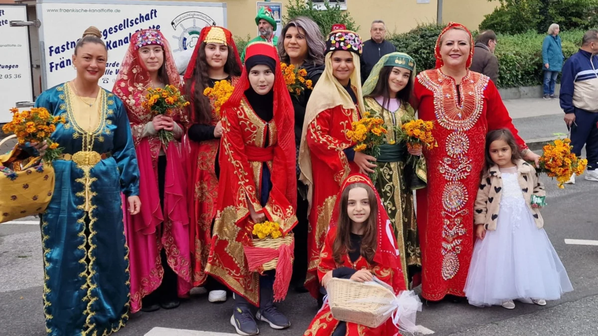Fürth'te Güney Almanya'nın En Büyük Hasat Bayramı Başlıyor