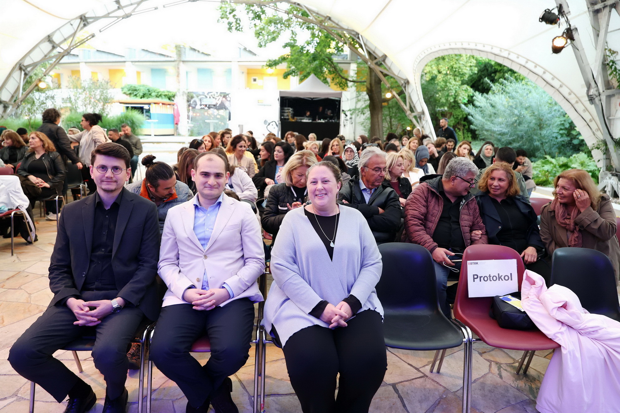 Berlin’de Türk Sanat Müziği Rüzgârı: BTMK’den Unutulmaz Açık Hava Konseri