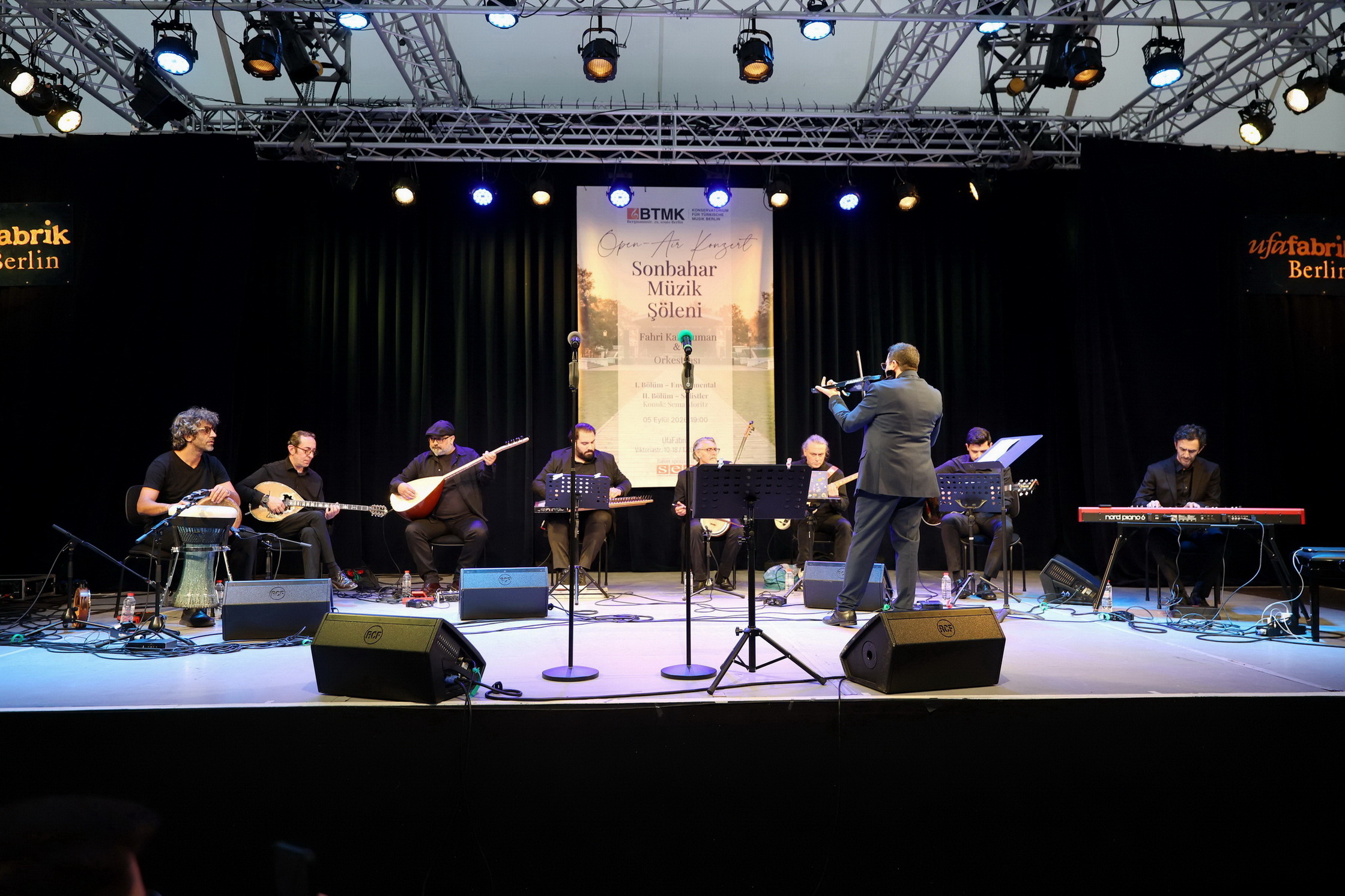 Berlin’de Türk Sanat Müziği Rüzgârı: BTMK’den Unutulmaz Açık Hava Konseri