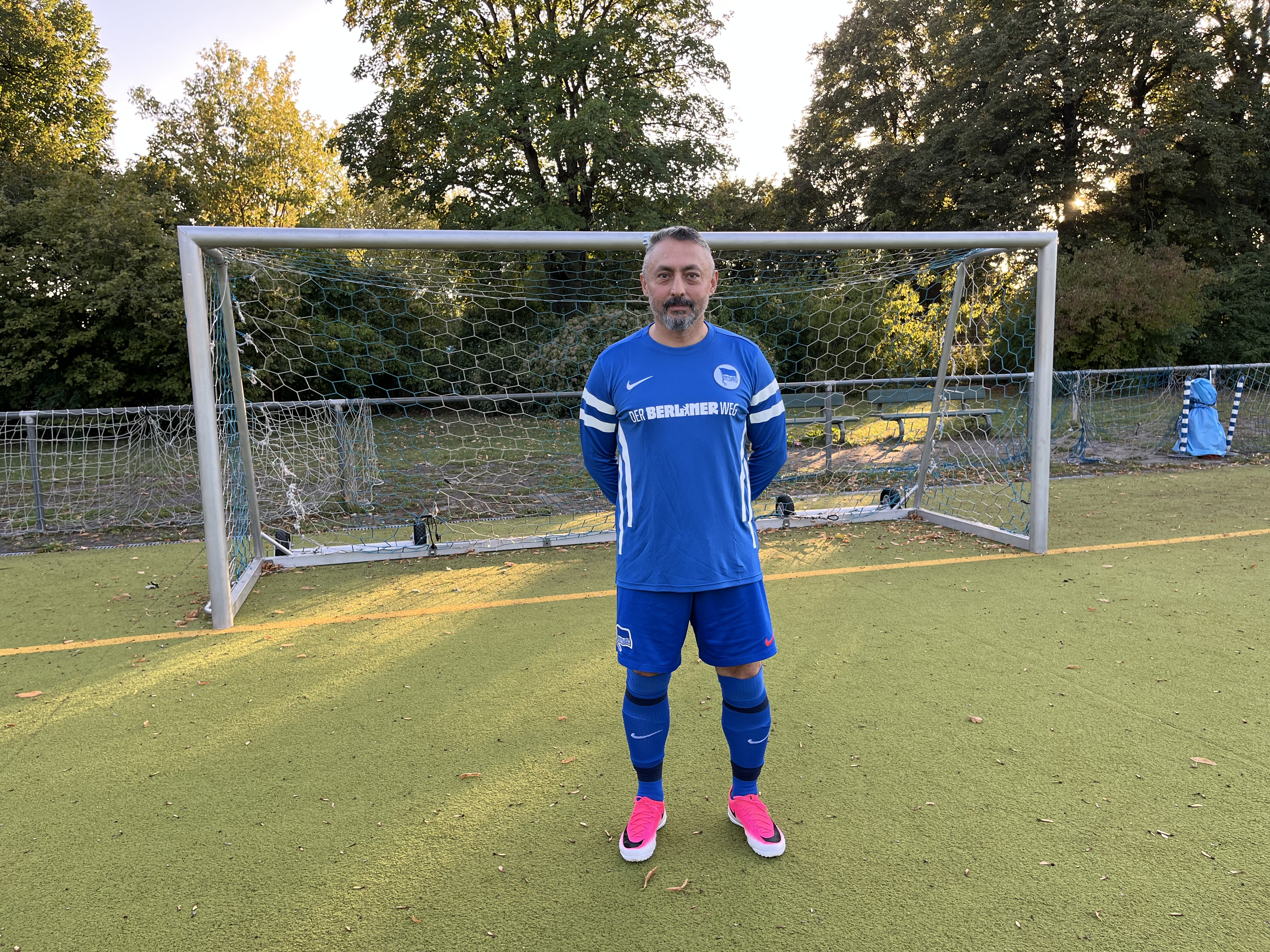 Hertha BSC Veteranlar’dan Liderlik Gösterisi: SC Borsigwalde’yi 4-2 Mağlup Etti