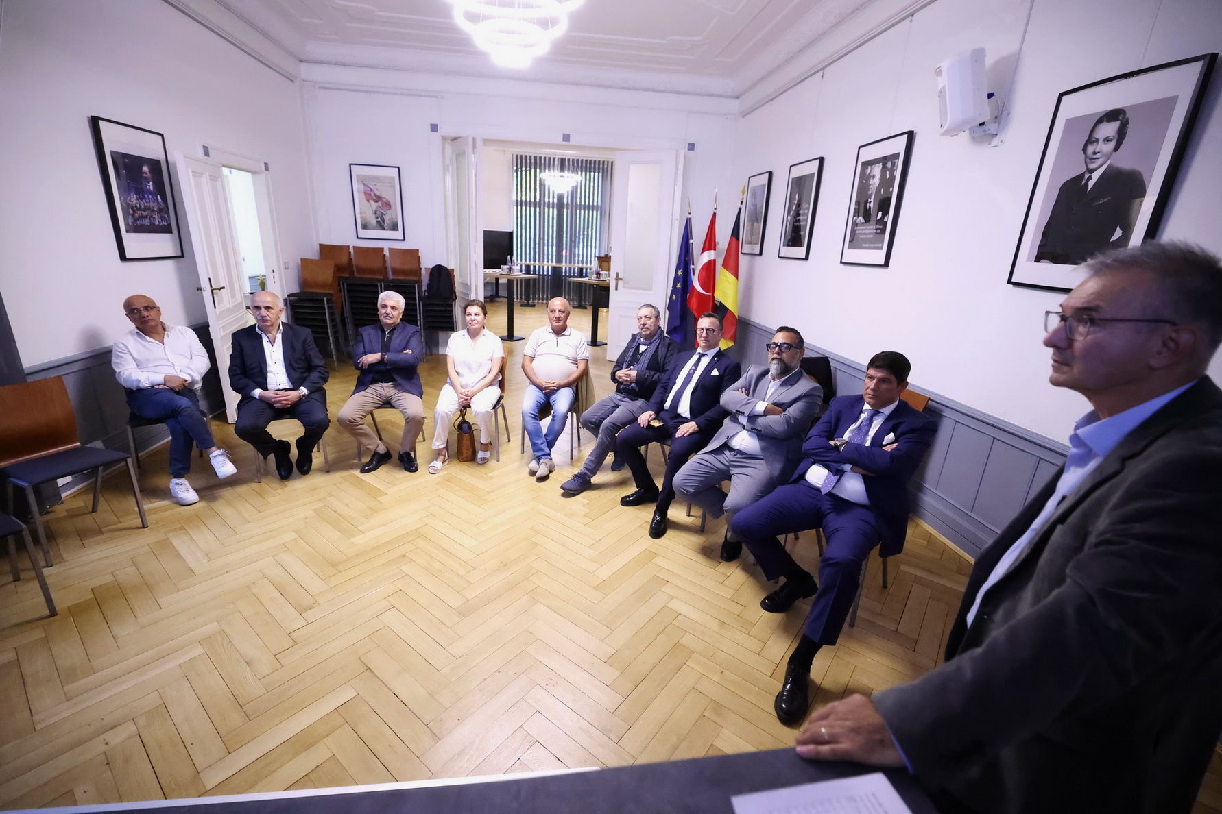 Berlin Eyalet Seçimleri Öncesi TDU’da Seçmen Bilgilendirme Toplantısı