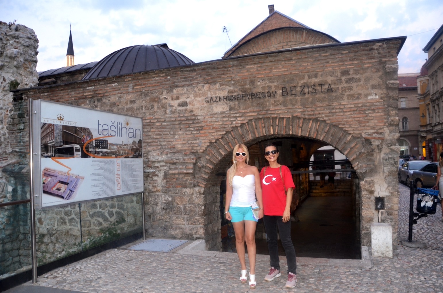 Saraybosna: Her Köşesinde Başka Bir Dönemin Hikâyesi