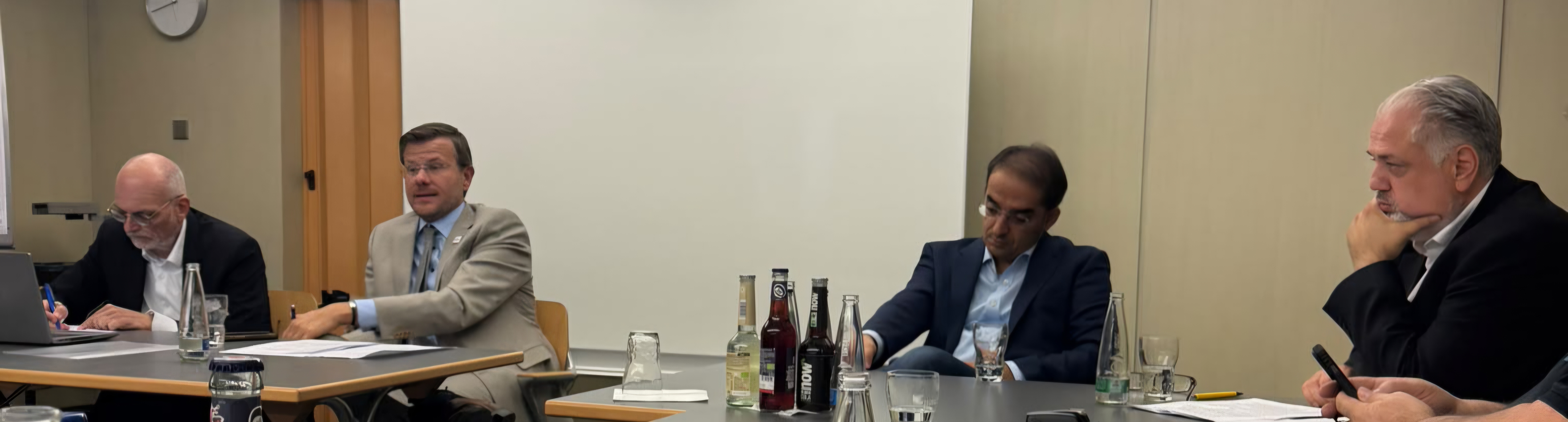 Nürnberg’de Türk esnafın sorunları Başkan König’e iletildi