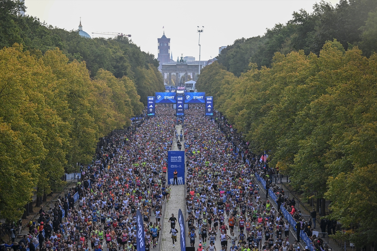Berlin Maratonu sona erdi: Etiyopyalı Guye Adola kazandı