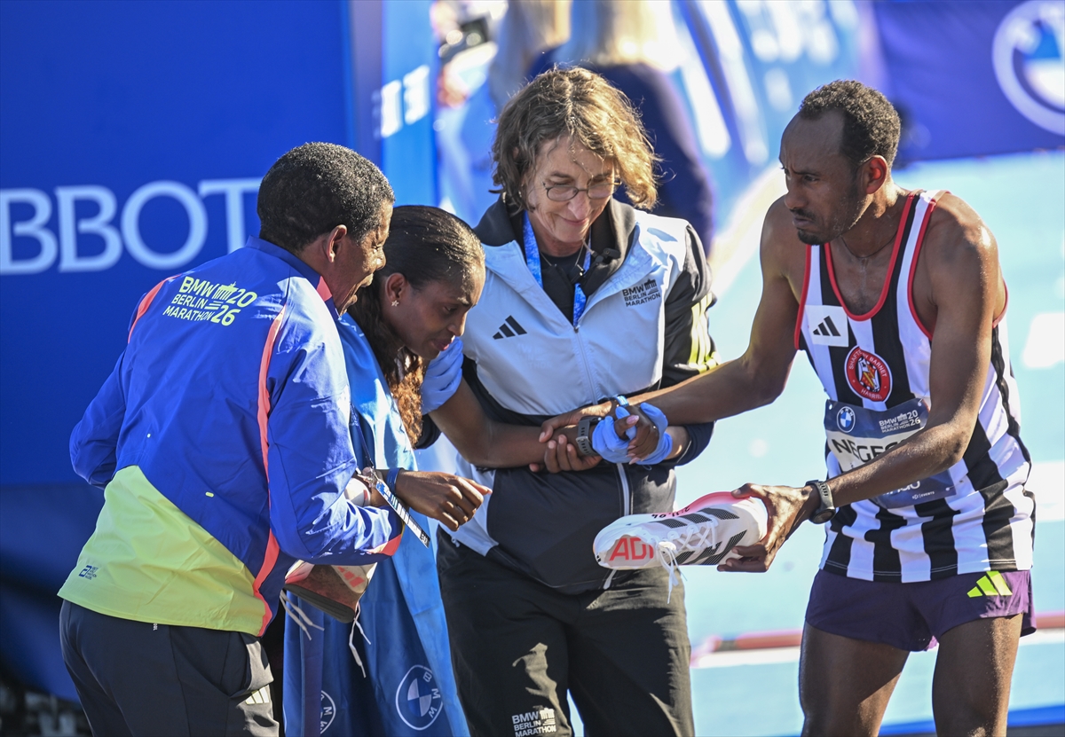Berlin Maratonu sona erdi: Etiyopyalı Guye Adola kazandı