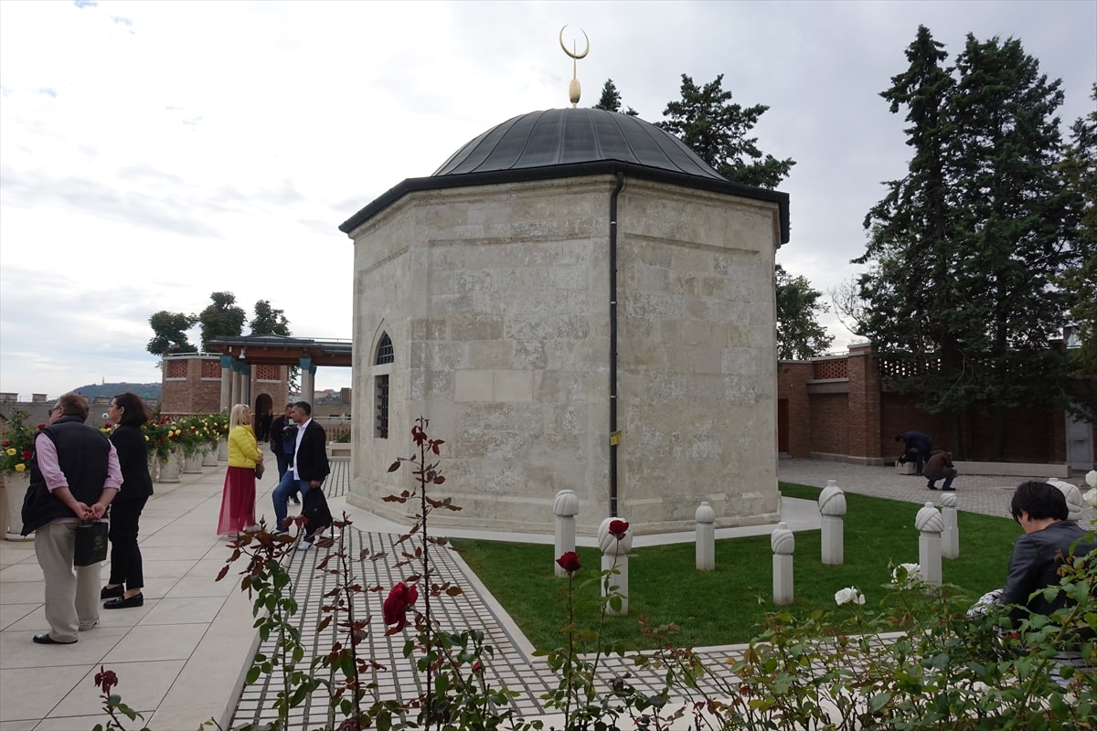 Gül Baba Vakfı Türkiye'deki faaliyetlerine başlıyor