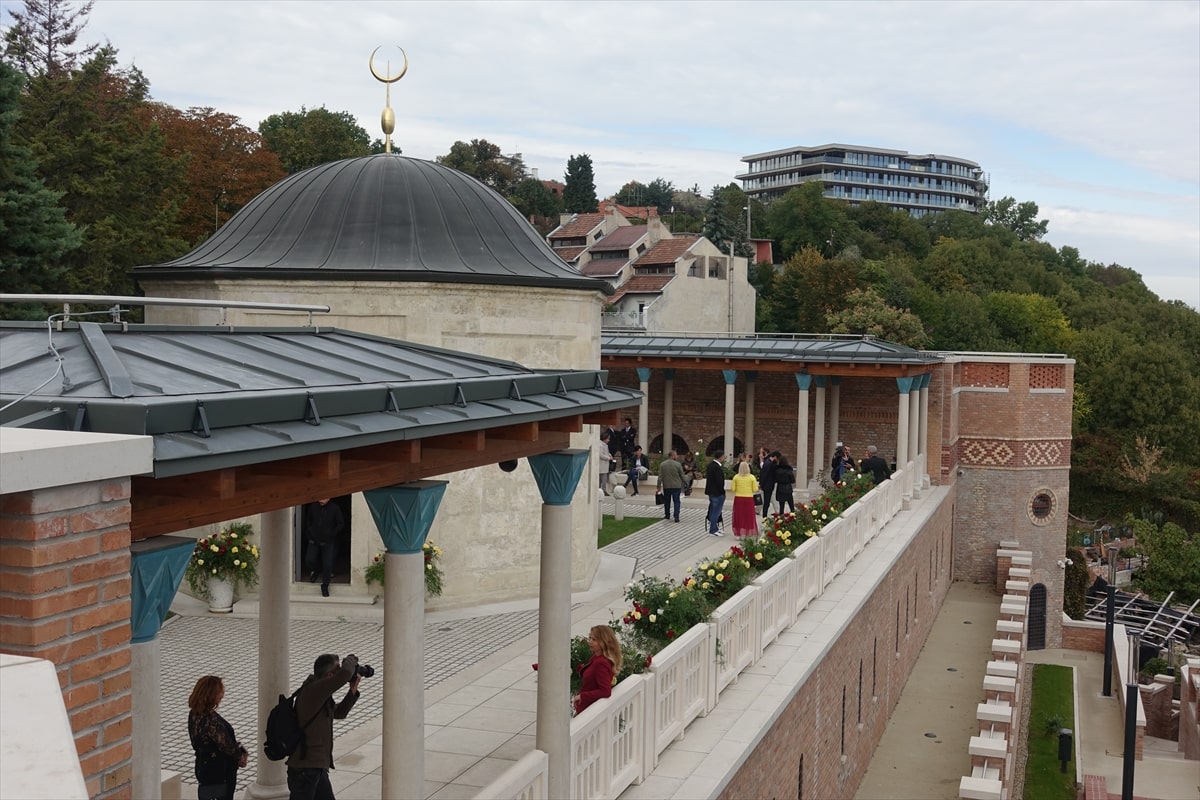 Gül Baba Vakfı Türkiye'deki faaliyetlerine başlıyor
