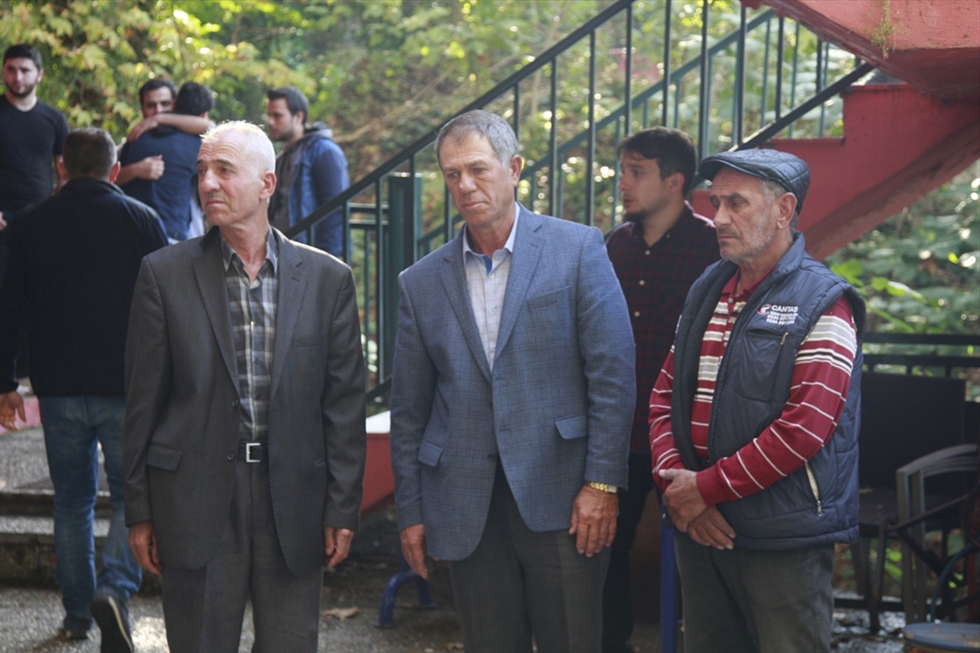 Almanya'da ölü bulunan Türk genci toprağa verildi