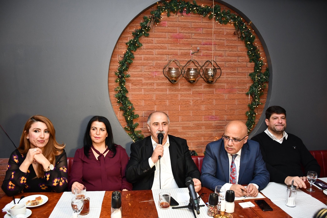 Berlinli gazeteciler ve TDU yönetimi bir araya geldi