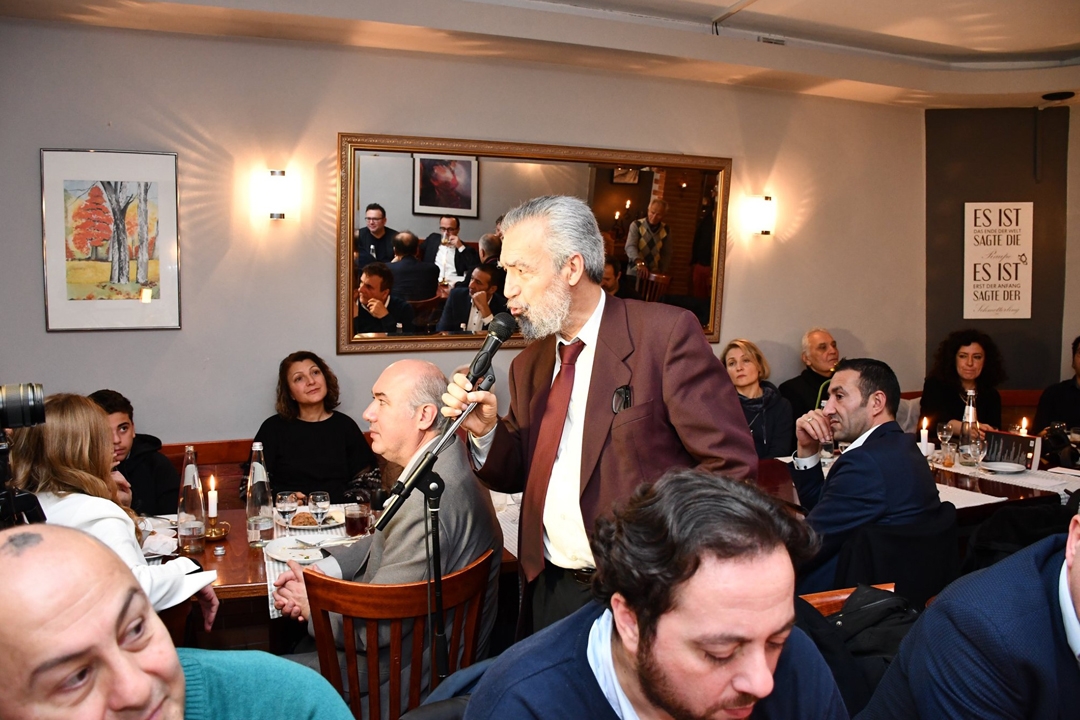 Berlinli gazeteciler ve TDU yönetimi bir araya geldi