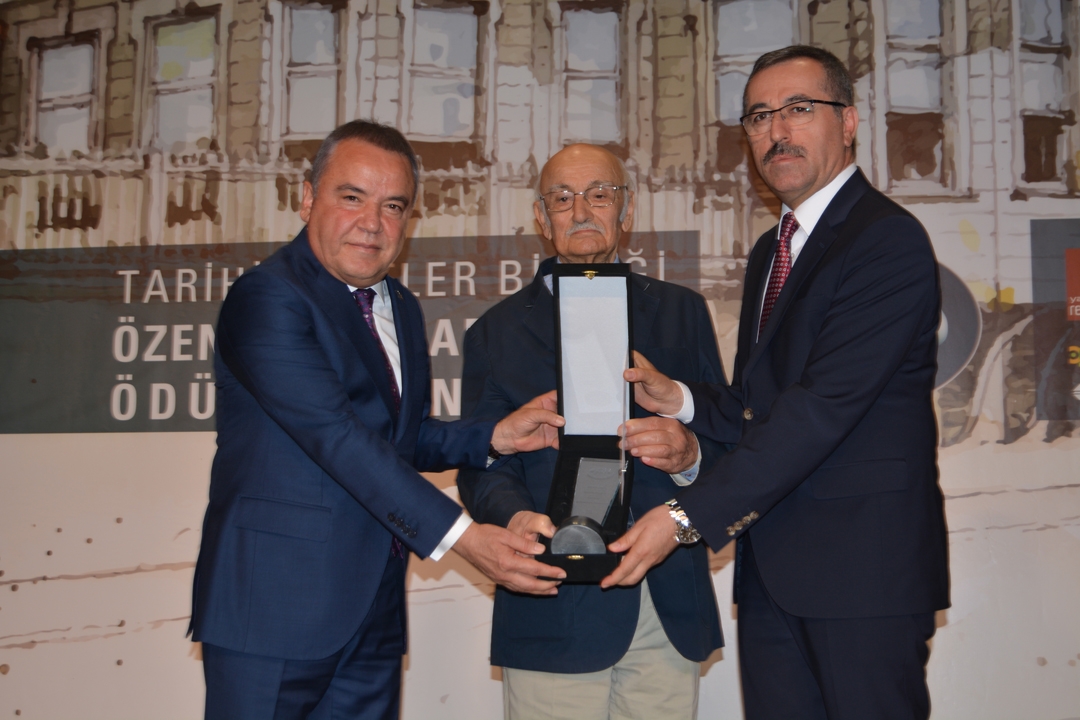 Tarih ve kültürü koruyan belediyelere ödülleri verildi