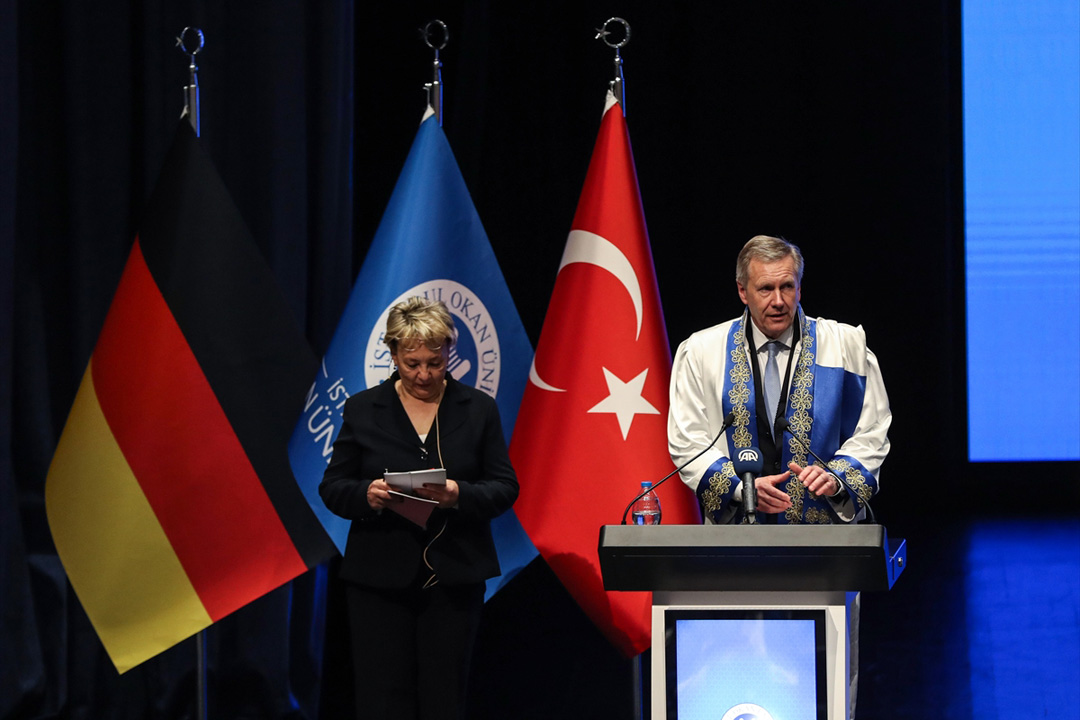 Almanya'nın eski Cumhurbaşkanı Wulff'a Okan Üniversitesinden fahri doktora
