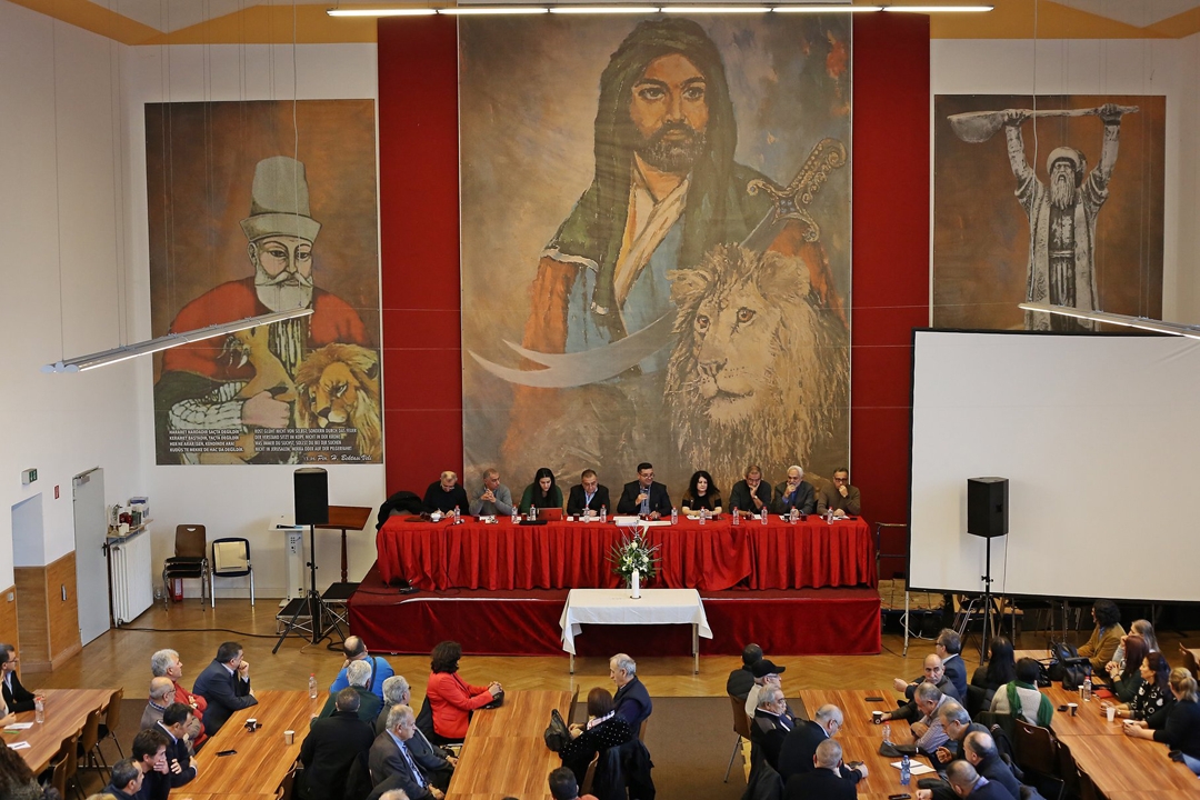 Berlin Alevi Toplumu (BAT) Cemevi Başkanı Dr. Yüksel Özdemir oldu