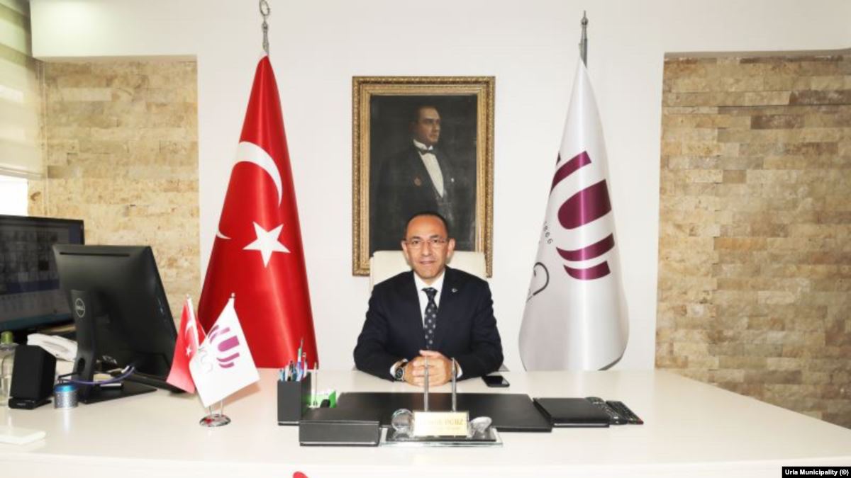 CHP'li Urla Belediye Başkanı FETÖ’den Tutuklandı