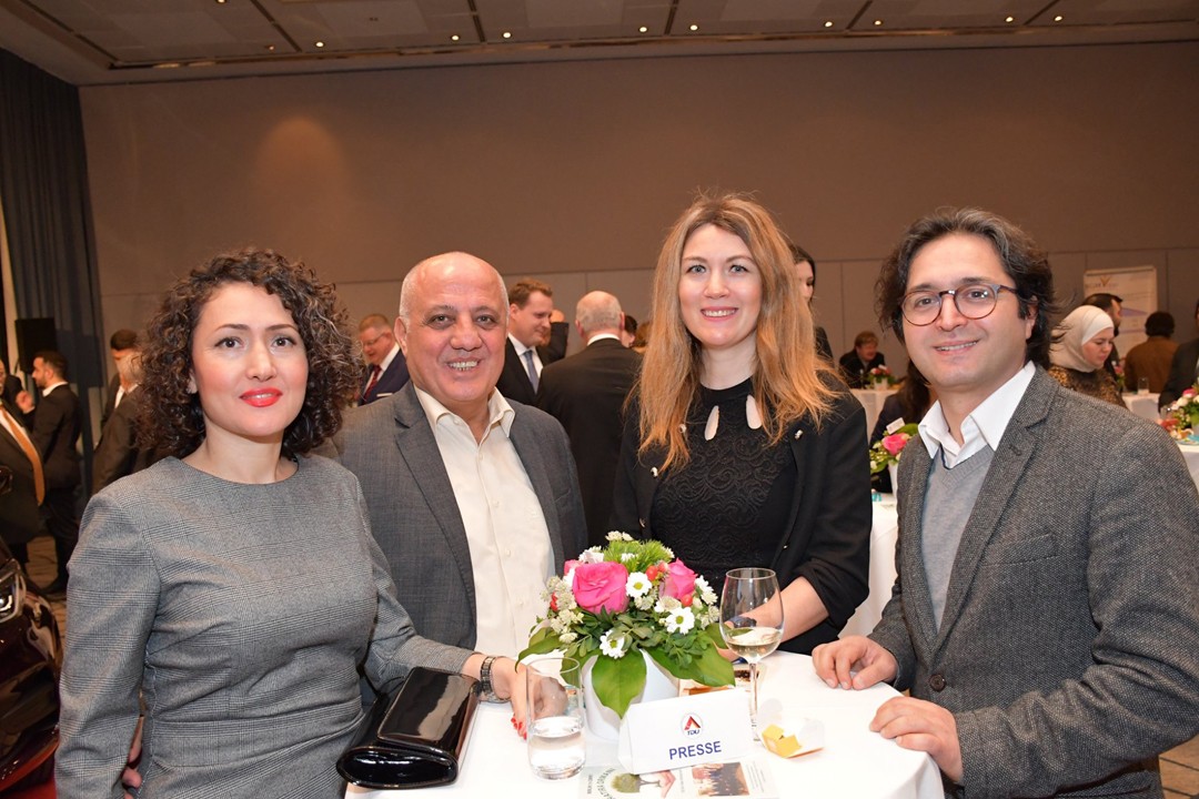 TDU`dan görkemli Yeni Yıl Resepsiyonu