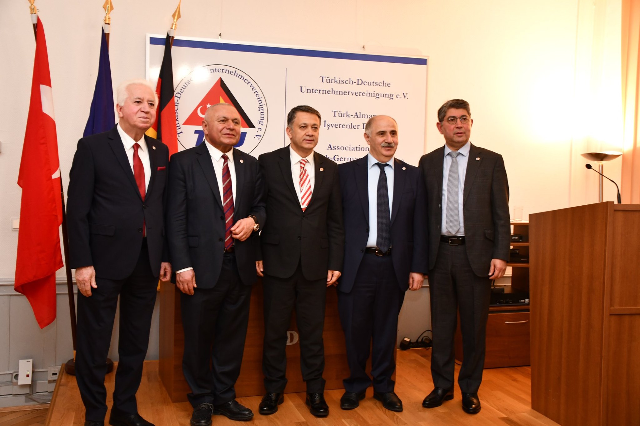 Küresel Gazeteciler Konseyi ile Berlinli gazeteciler TDU`da buluştu