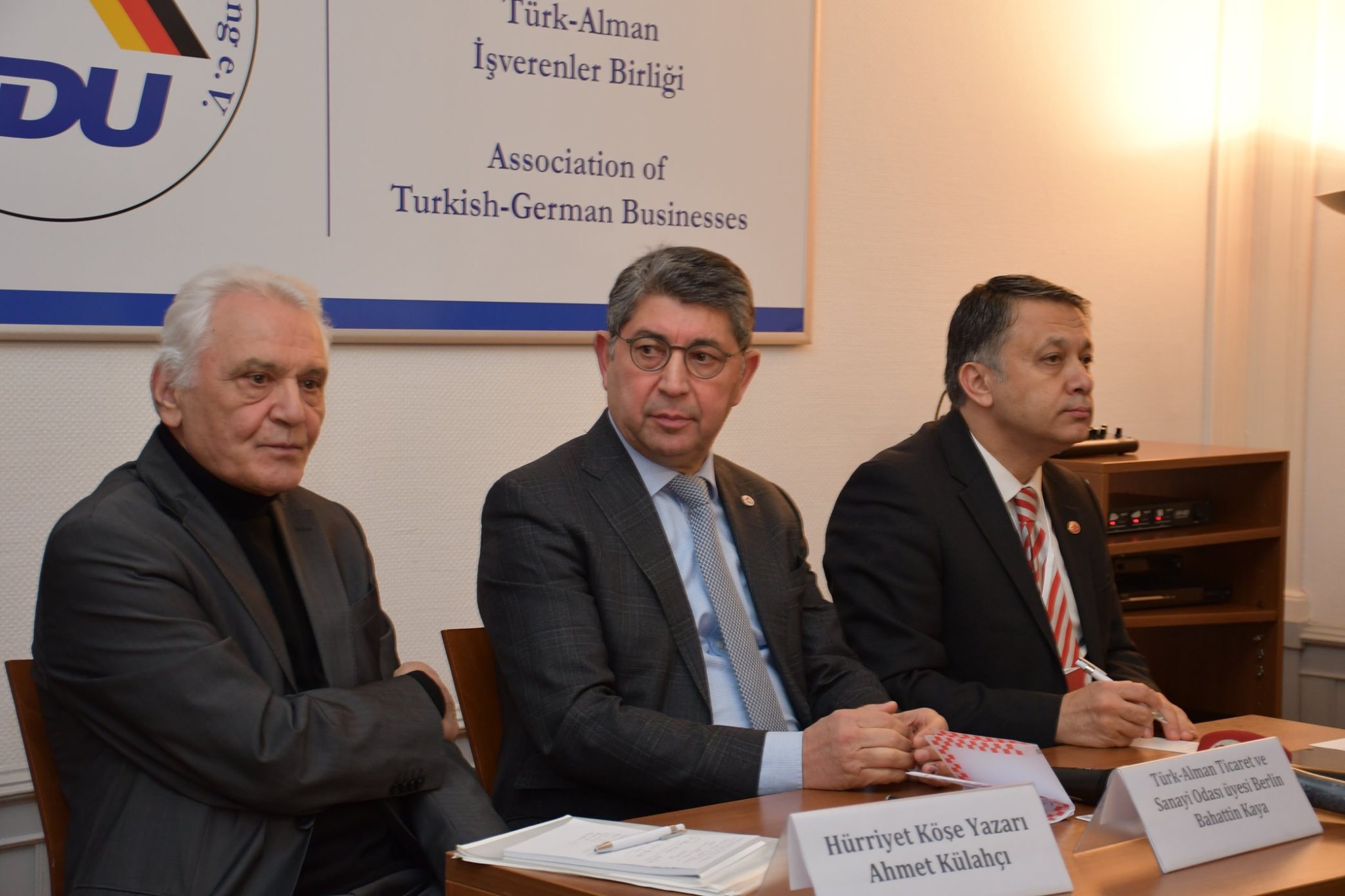 Küresel Gazeteciler Konseyi ile Berlinli gazeteciler TDU`da buluştu