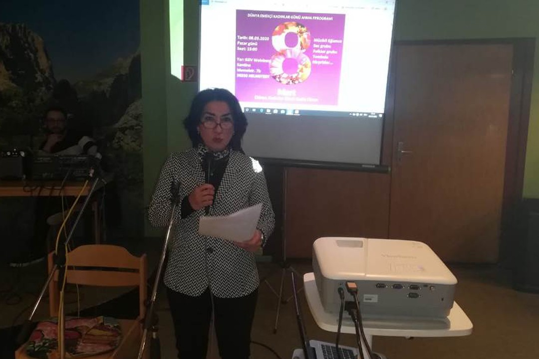 Dünya Emekçi Kadınlar günü Helmstedt’de coşku ile kutlandı