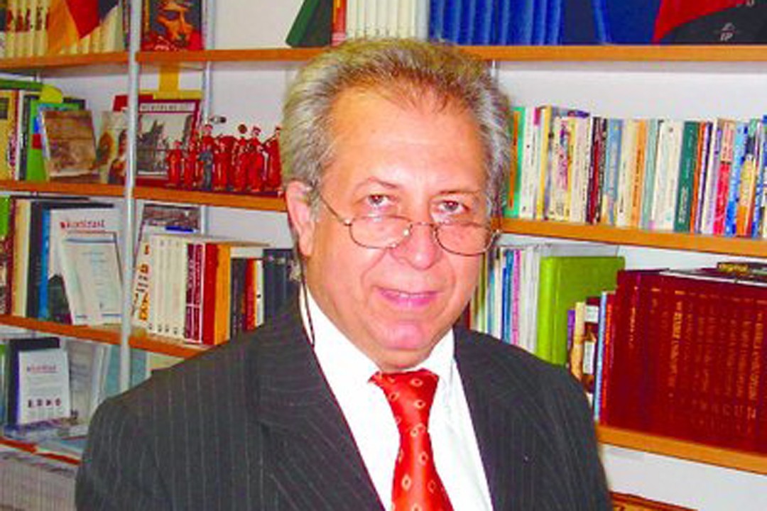 Ünlü Tarihçi Prof. Dr. Hartmut Heller Hayatını kaybetti