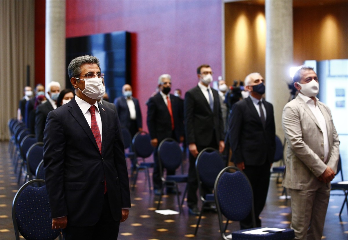 Almanya'da 15 Temmuz Demokrasi ve Milli Birlik Günü törenleri düzenlendi