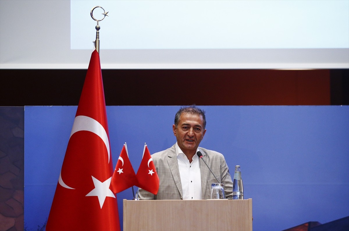 Almanya'da 15 Temmuz Demokrasi ve Milli Birlik Günü törenleri düzenlendi