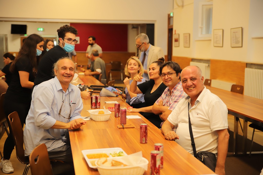 ATGB Berlin, Cemevi´nde Uğur Mumcu`nun doğum gününü kutladı