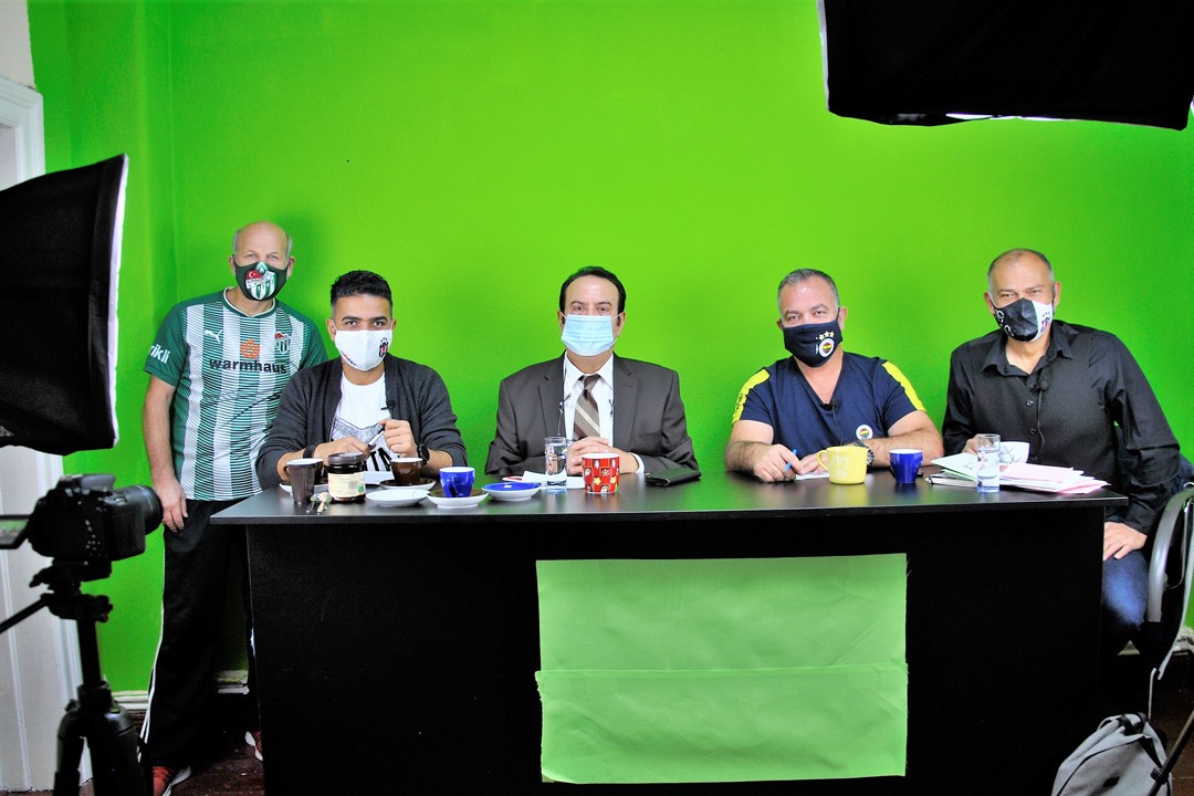"HAMBURG MUHTARI" TV PROGRAMINDA YENİ FUTBOL SEZONU MASAYA YATIRILDI