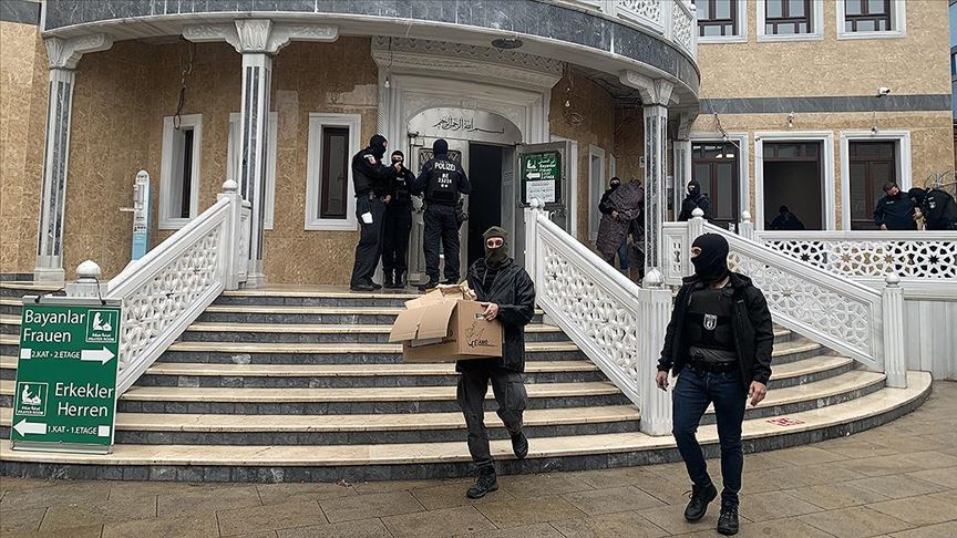"Polisin camimizde arama yapması bizi derinden üzdü"