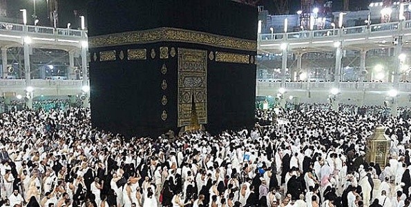 Kabe’de randevulu ziyaret