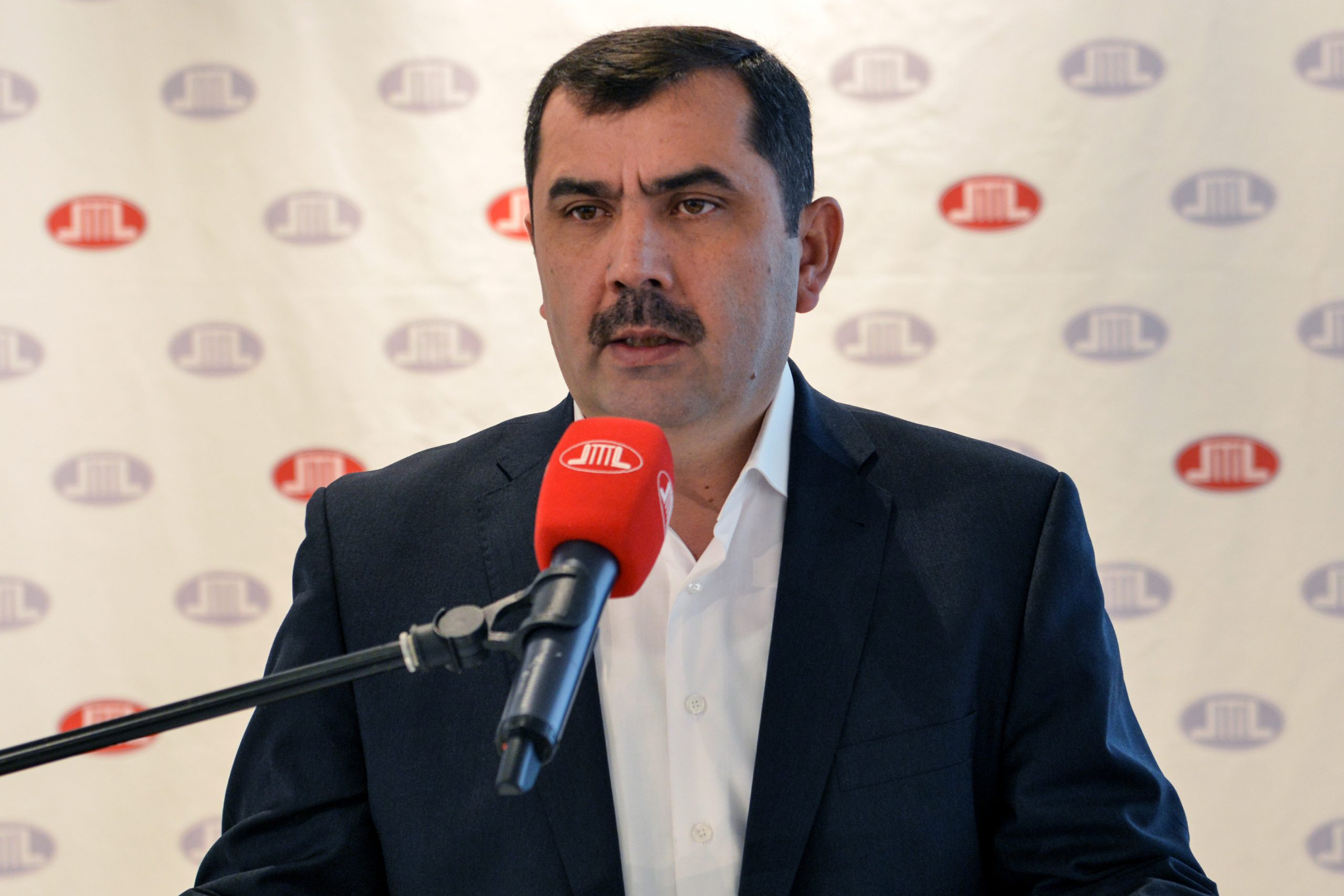 Türkmen: "Eğitime yatırım, geleceğe en iyi yatırımdır"