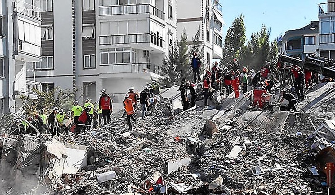 Hamburg`dan İzmir’e Yardım Eli Çağrısı