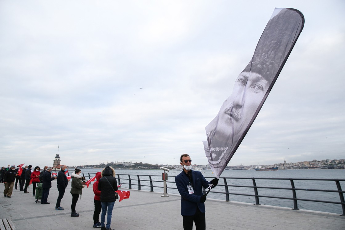 Büyük Önder Atatürk yurdun dört bir yanında anıldı