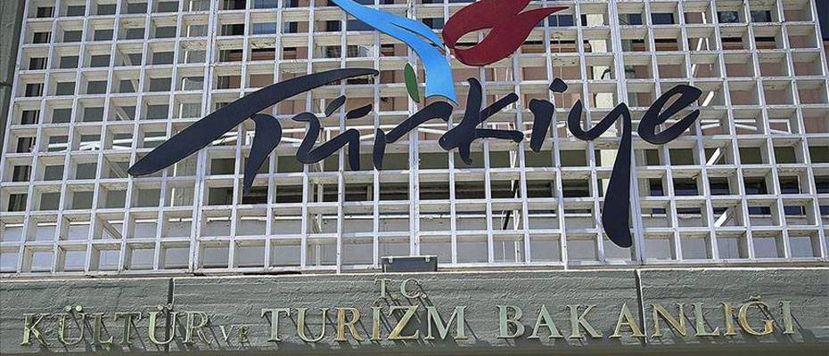 Kültür ve Turizm Bakanlığından salgınla mücadelede 'Müzik Susmasın' desteği