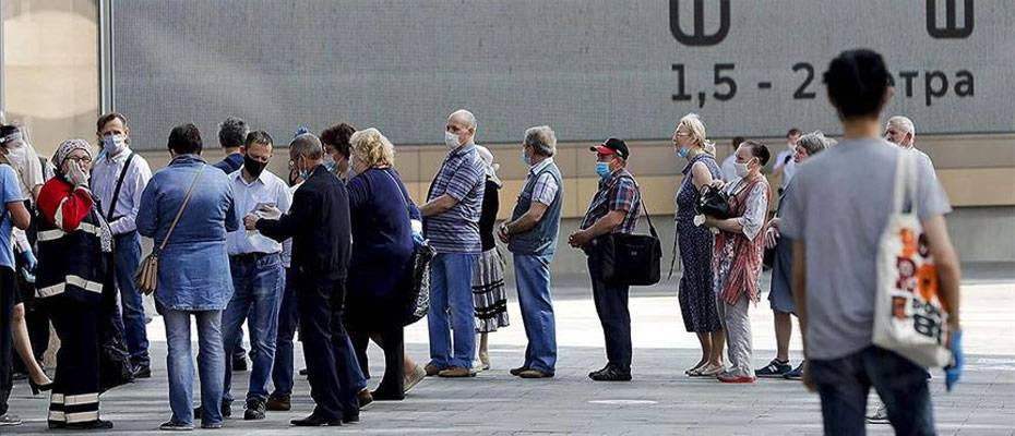 Rusya’da Yurt İçi Seyahat Yasağı mı Geliyor?