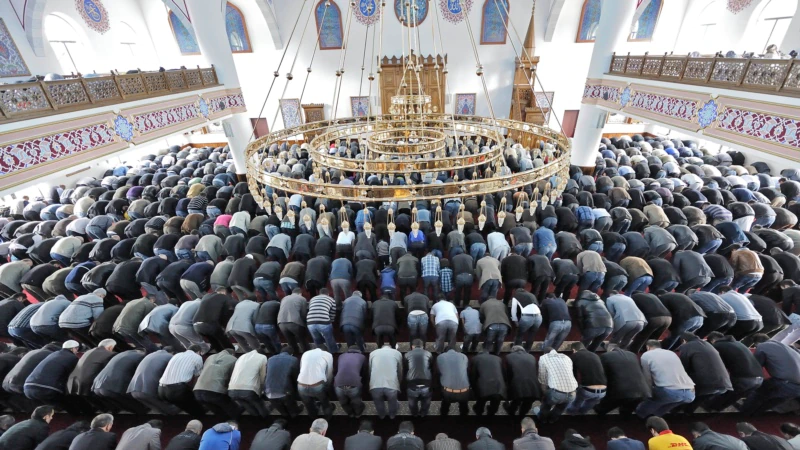 Almanya'daki en büyük Müslüman toplum Türkler
