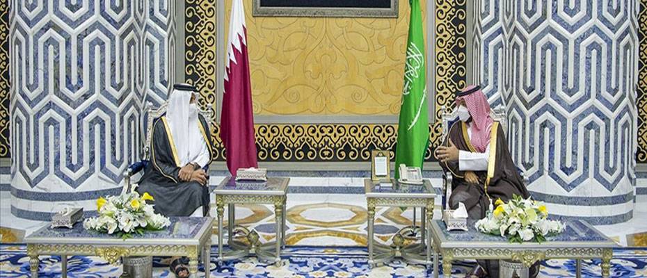 Katar Emiri Şeyh Temim bin Hamed Al Sani, Suudi Arabistan'ı ziyaret etti