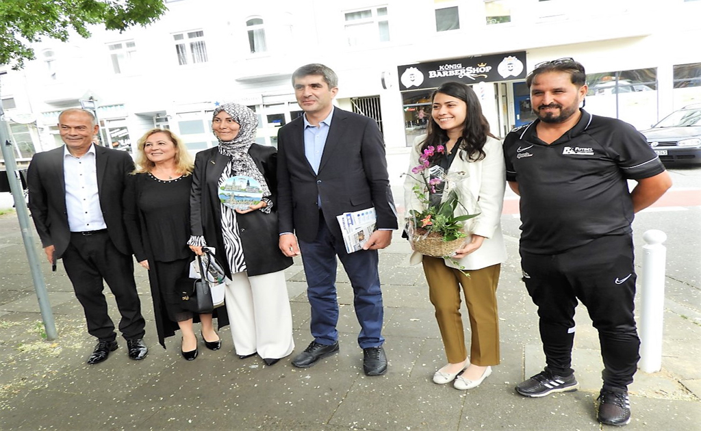 HTBB Toplantısında, YTB Yetkilileri Projelerini Anlattılar