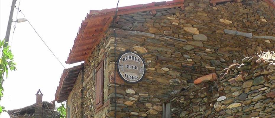 Anneannesinden kalma taş evi butik otele dönüştürdü