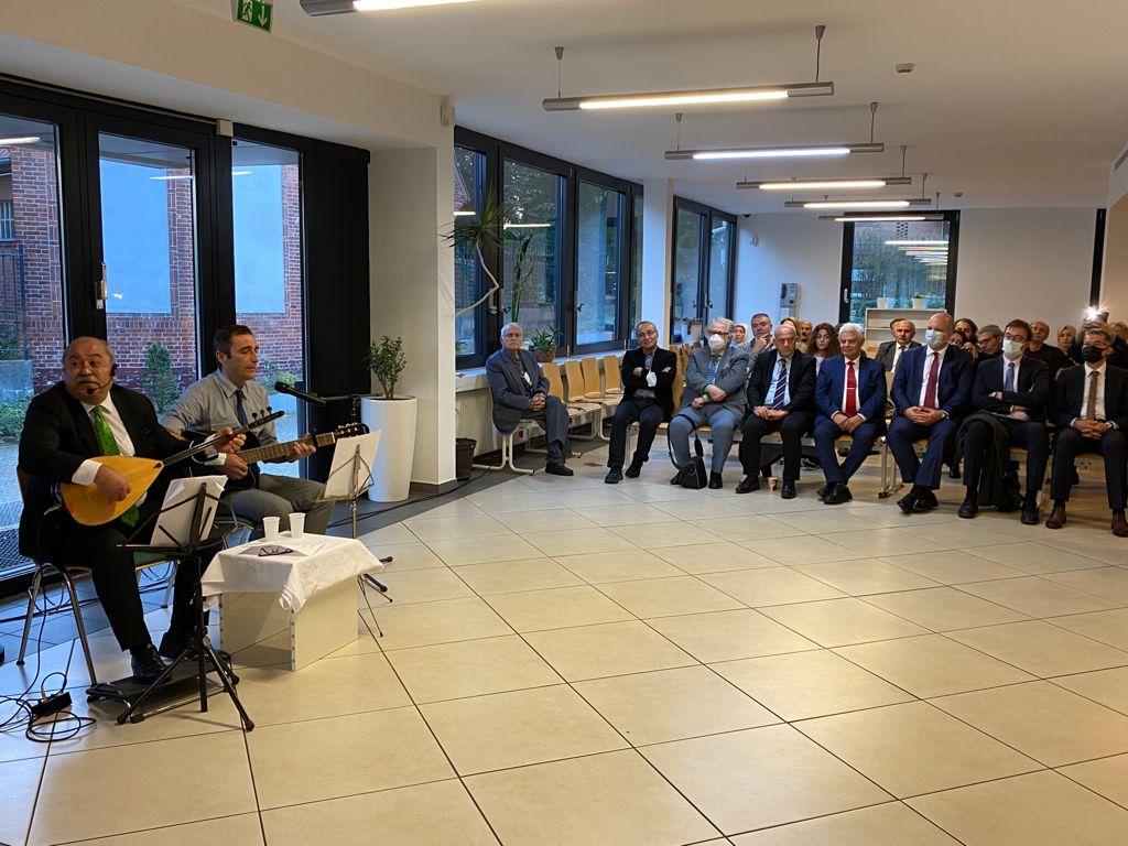 Berlin'de Hacı Bektaş-ı Veli ile Yunus Emre anıldı