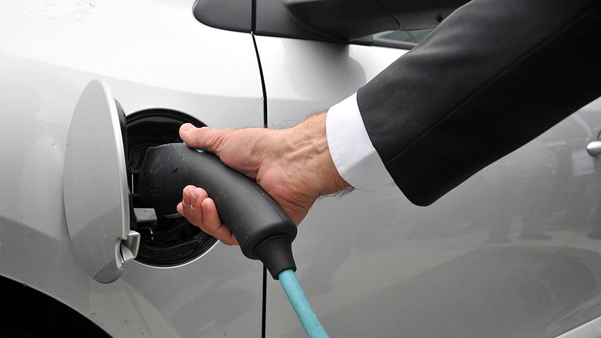 Almanya'da elektrikli araçlara ödenen teşvik 3 milyar avronun üzerine çıktı