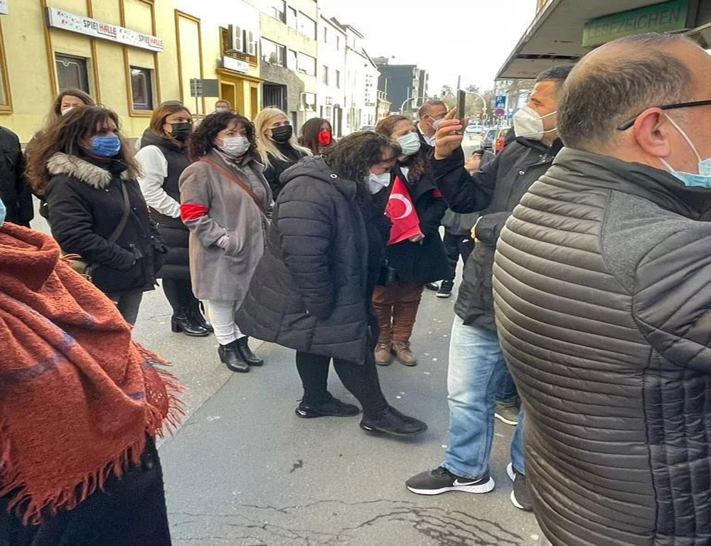 NRW`deki CHP temsilciliklerinden atamaya itiraz var