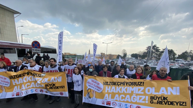 Hekimlere Taksim’de Müdahale