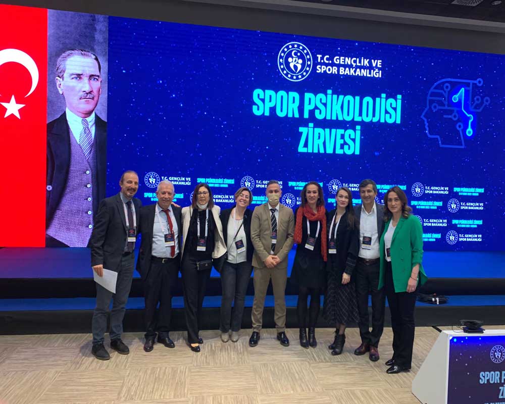 SPOR PSİKOLOJİSİ ZİRVESİ