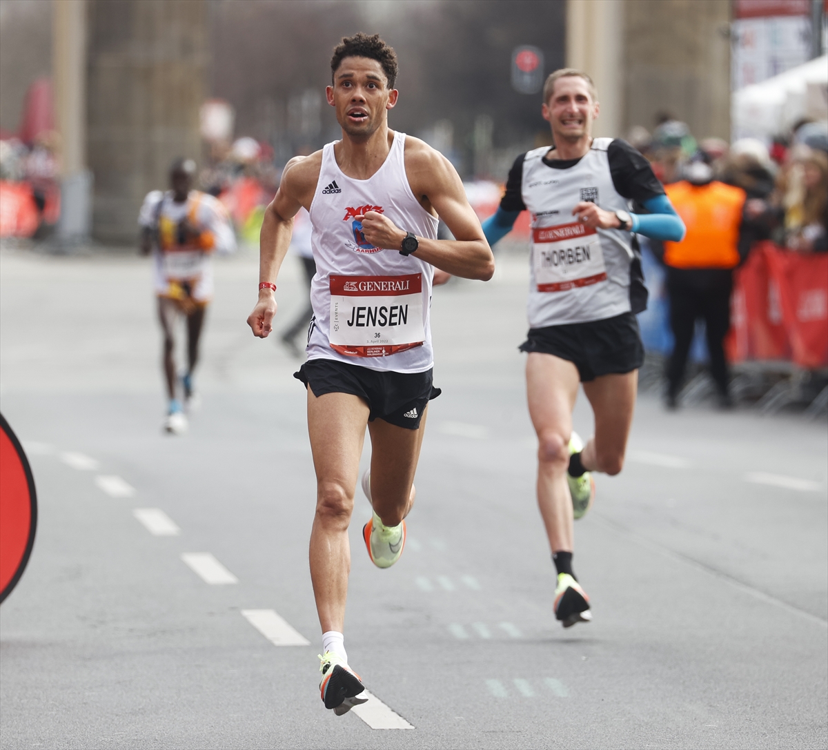 Genarali Berlin Yarı Maratonu koşuldu