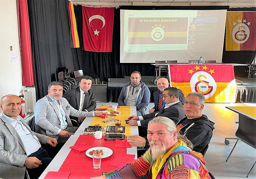 Galatasaray Hamburg Derneğinde Nihat Kırmızı Dönemi
