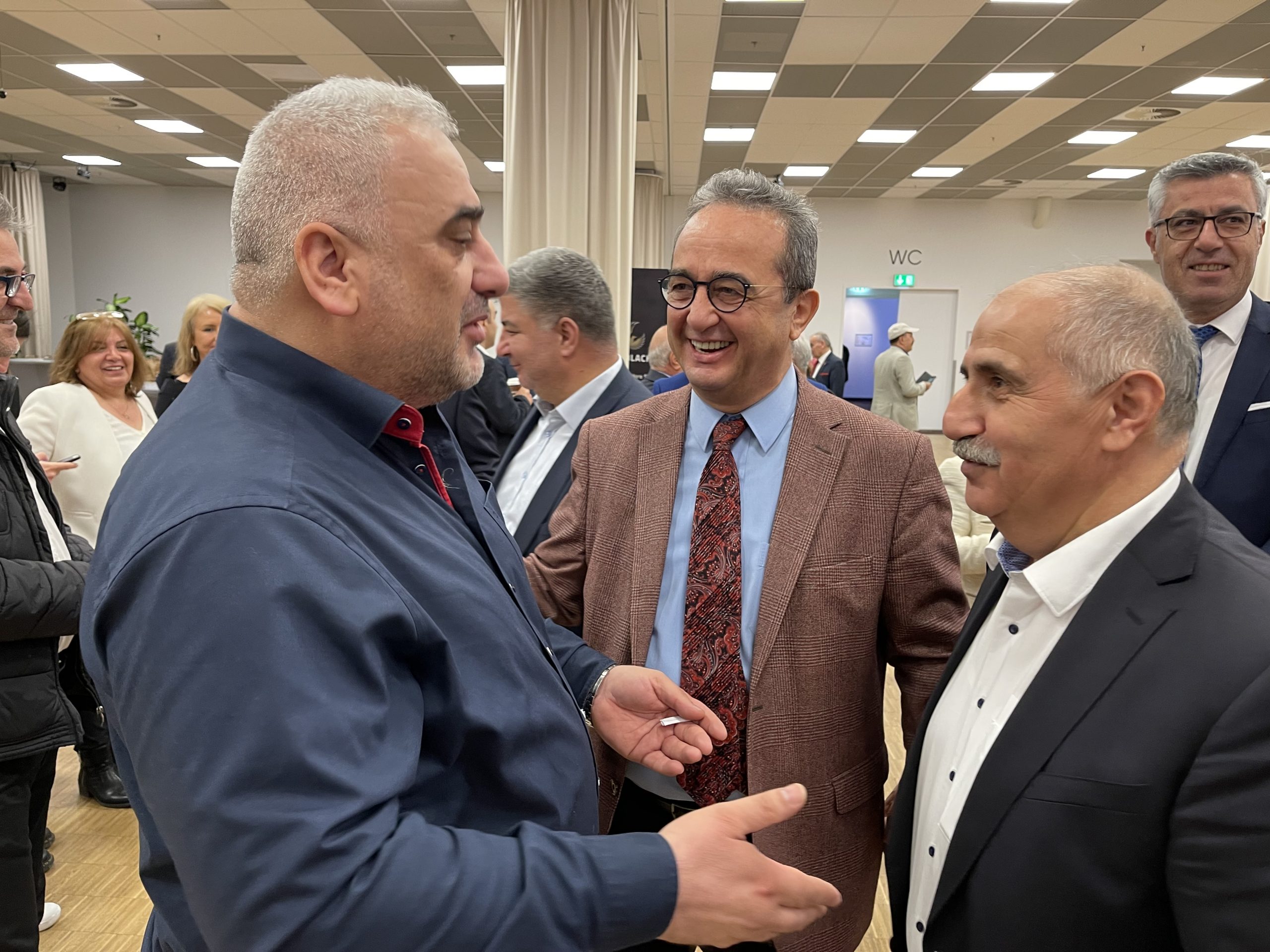 Kenan Kolat, CHP Berlin Birliği’ne yeniden başkan seçildi