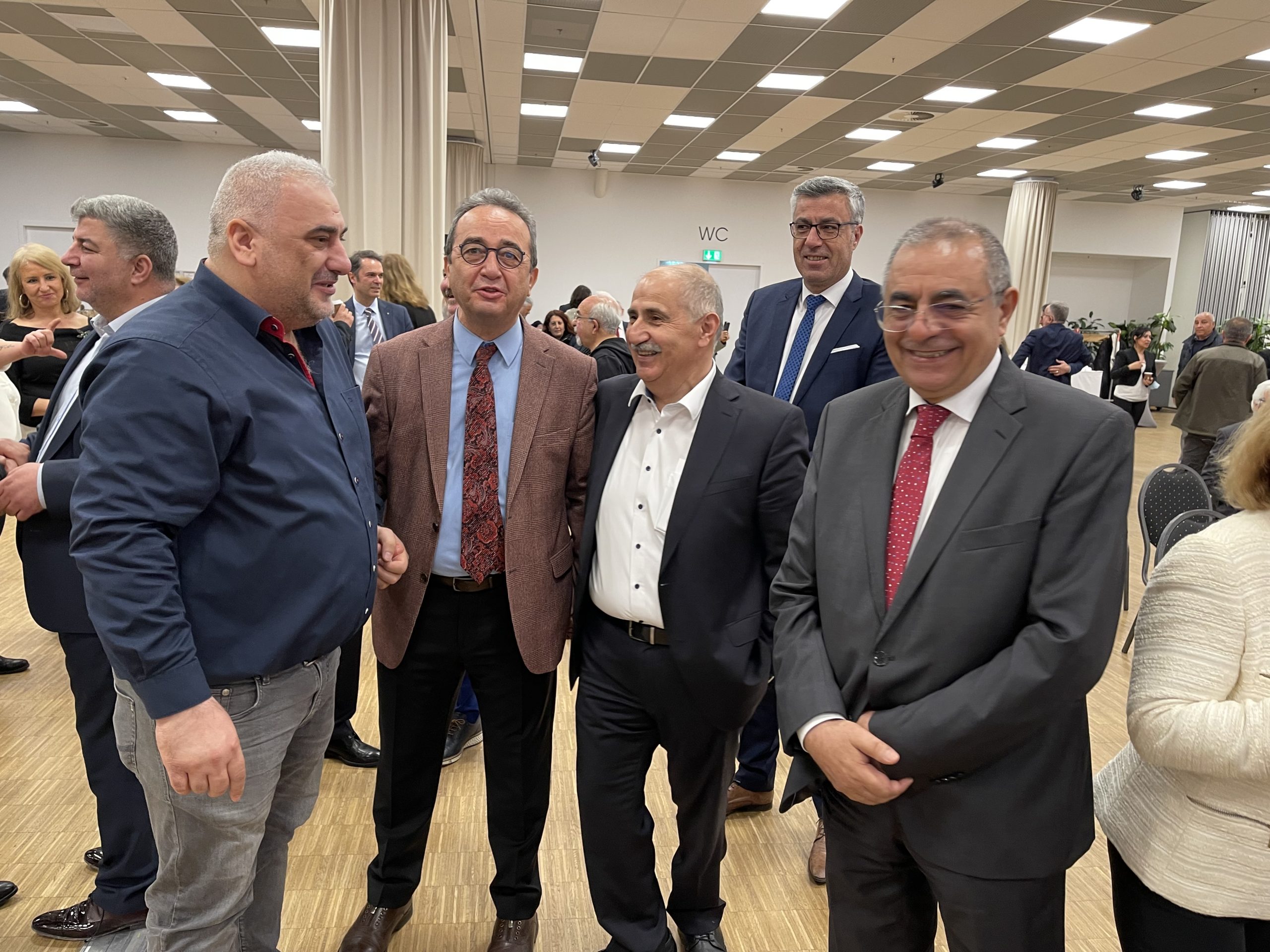 Kenan Kolat, CHP Berlin Birliği’ne yeniden başkan seçildi