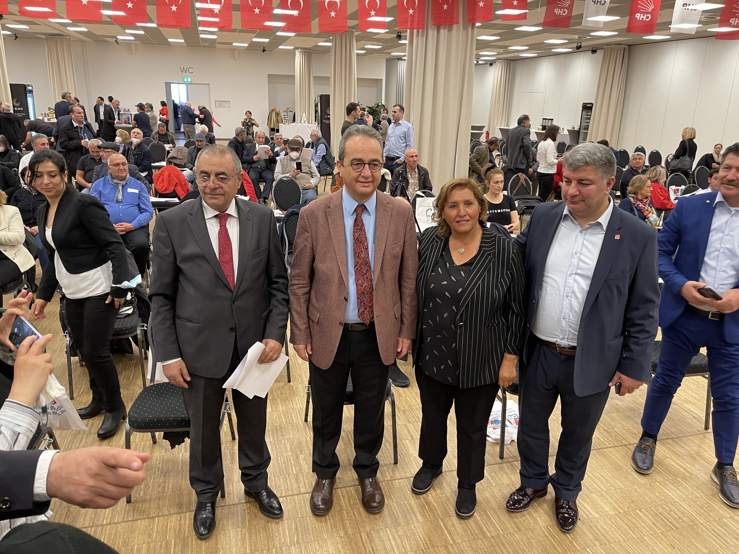 Kenan Kolat, CHP Berlin Birliği’ne yeniden başkan seçildi